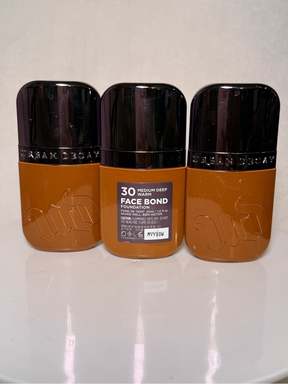 Urban Decay Face Bond Foundationyy Trio - Medium Deep Warm (30)